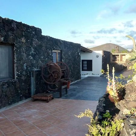 Los Frailes Eco Finca B Tinajo Exterior foto